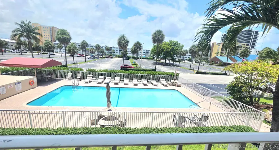 3200 NE 7th Court #202b, Pompano Beach, FL 33062 - #2