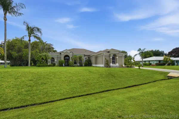 2598 SE Hamden Road, Port St Lucie, FL 34952