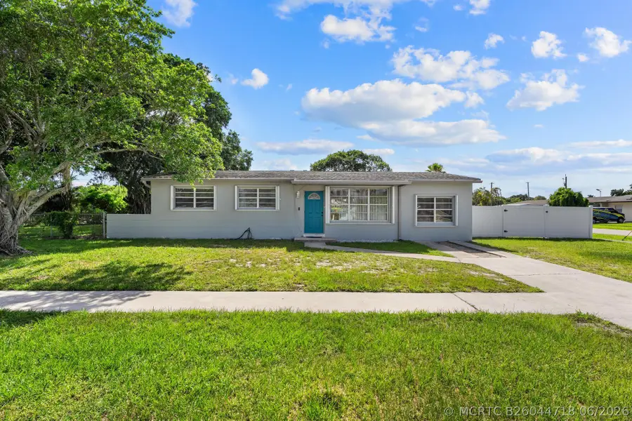 153 Abaco Drive, Palm Springs, FL 33461 - #2