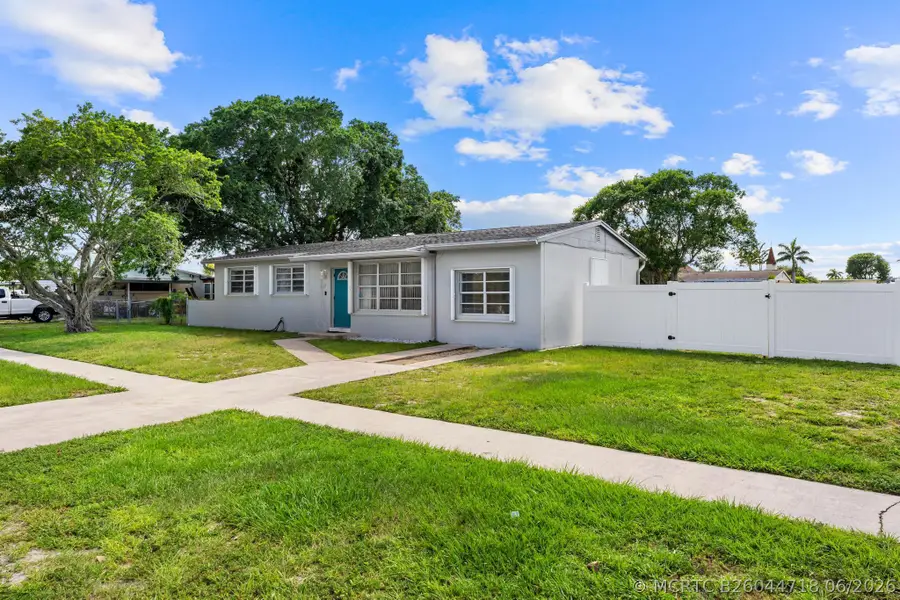 153 Abaco Drive, Palm Springs, FL 33461 - #3
