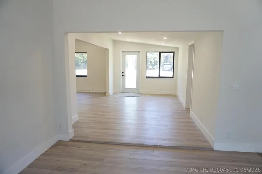 310 SW 1st Avenue, Boynton Beach, FL 33435 - #3