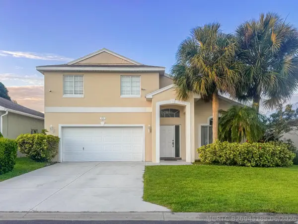 4716 SE Winter Haven Court, Stuart, FL 34997