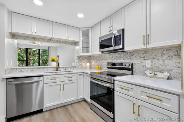 5250 SE Seascape Way #102, Stuart, FL 34997