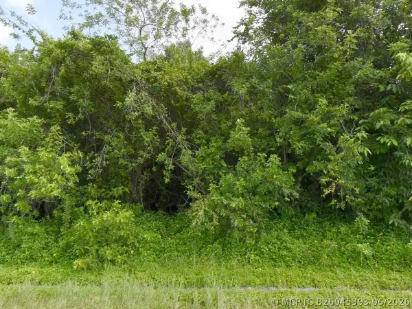 1081 SW Dartmouth Avenue Sw, Port St Lucie, FL 34953
