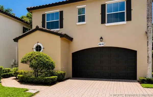4642 Mediterranean Circle #4642, Palm Beach Gardens, FL 33418