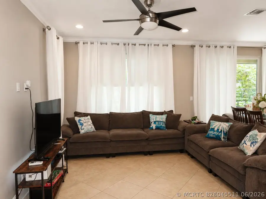 4642 Mediterranean Circle #4642, Palm Beach Gardens, FL 33418 - #3