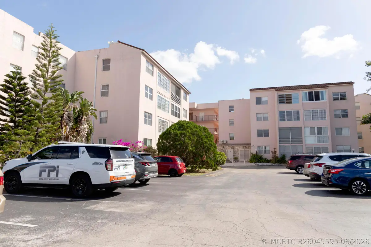2851 Somerset Drive #116, Lauderdale Lakes, FL 33311 - #1