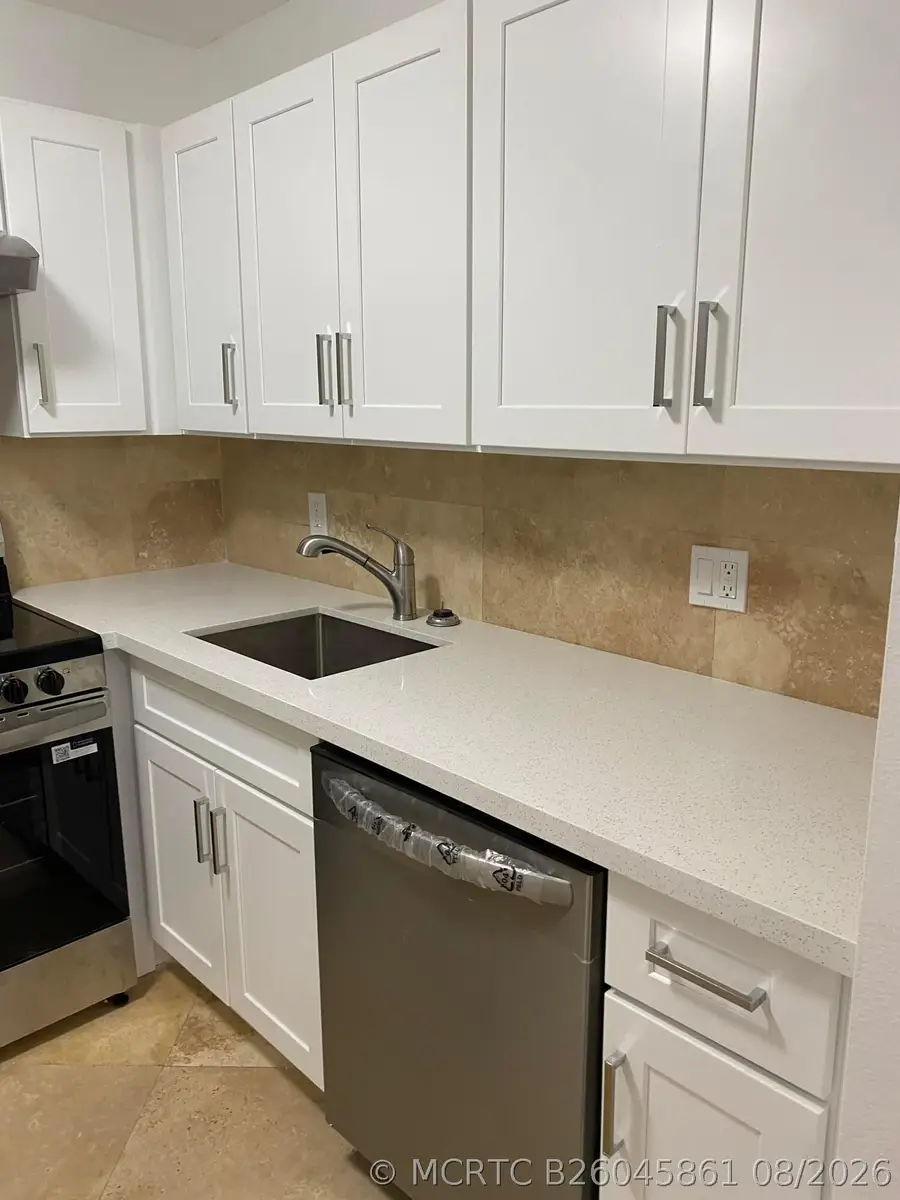 2840 Somerset Drive #105 M, Lauderdale Lakes, FL 33311 - #2