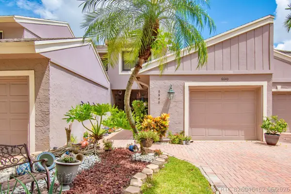 6640 Thornhill Court, Boca Raton, FL 33433