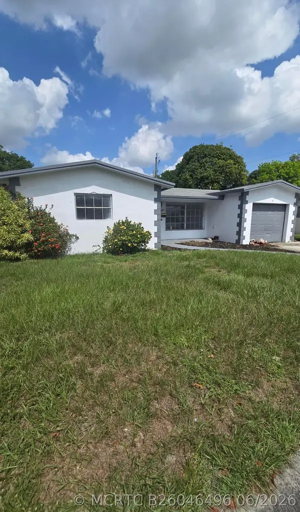 Address Withheld By Seller, Lauderhill, FL 33313