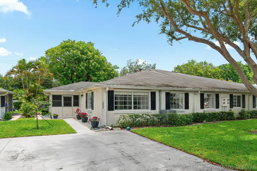 10098 S 40th Drive S, Boynton Beach, FL 33436 - #2