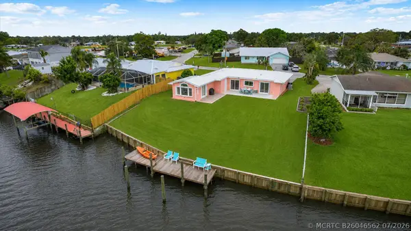 611 SE Harborview Drive, Port St Lucie, FL 34983