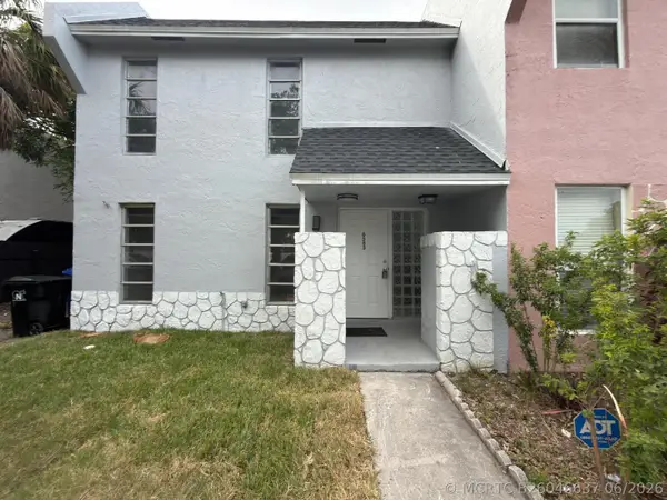 6583 Boulevard Of Champions, North Lauderdale, FL 33068