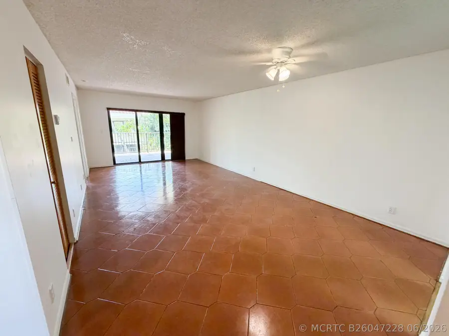 241 SE 11th Avenue #241a, Pompano Beach, FL 33060 - #3