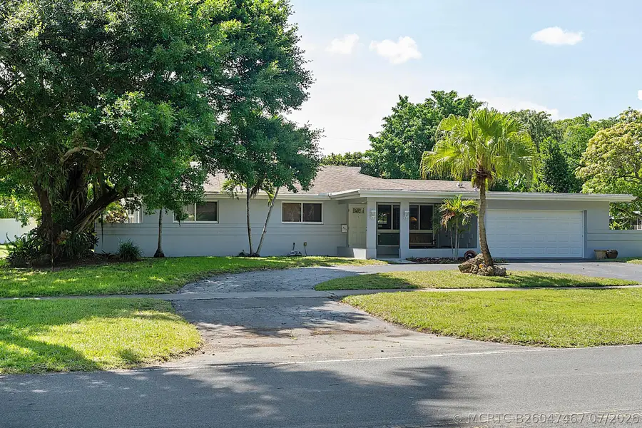 521 SW 59th Avenue, Plantation, FL 33317 - #3