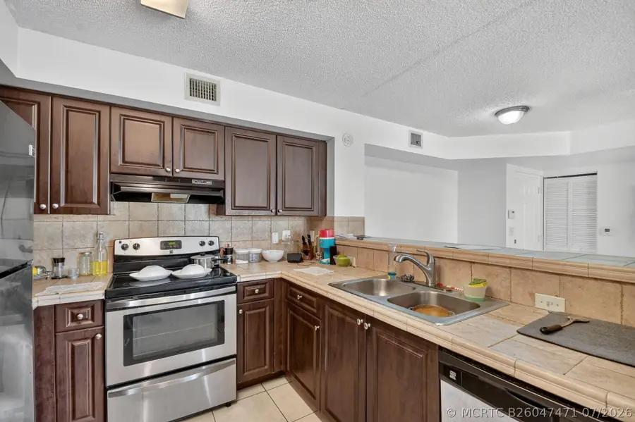 1733 Village Boulevard #105, West Palm Beach, FL 33409 - #3