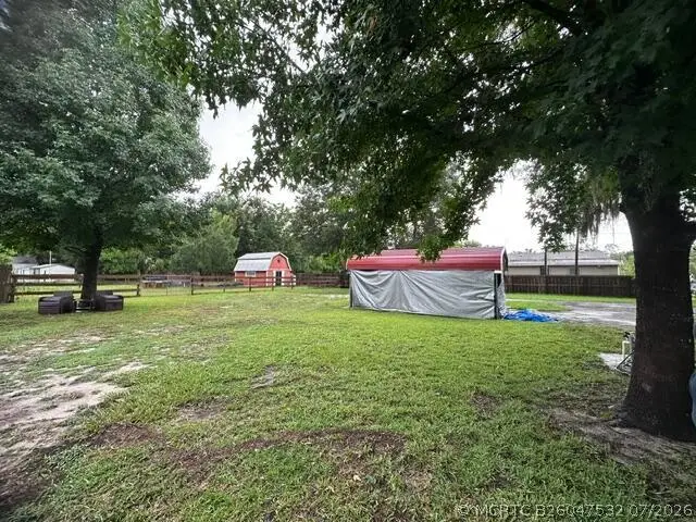 444 Quail Street, Lady Lake, FL 32159 - #3