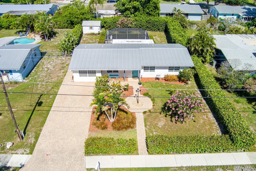 1252 SE Madison Avenue, Stuart, FL 34996 - #2