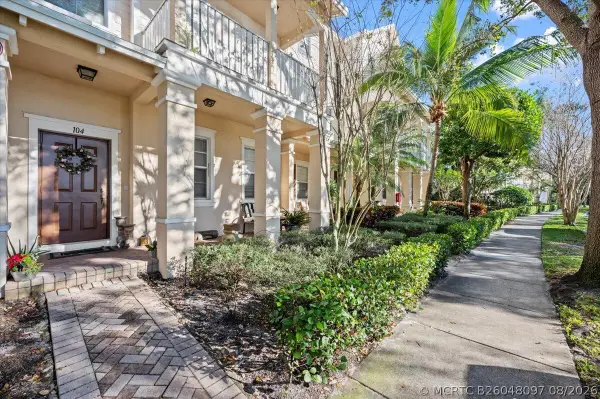 335 E Thatch Palm Circle #104, Jupiter, FL 33458