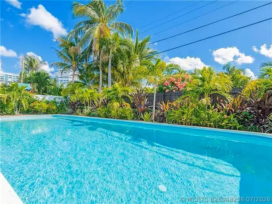 2060 Coco Palm Place, Lauderdale By The Sea, FL 33062 - #2
