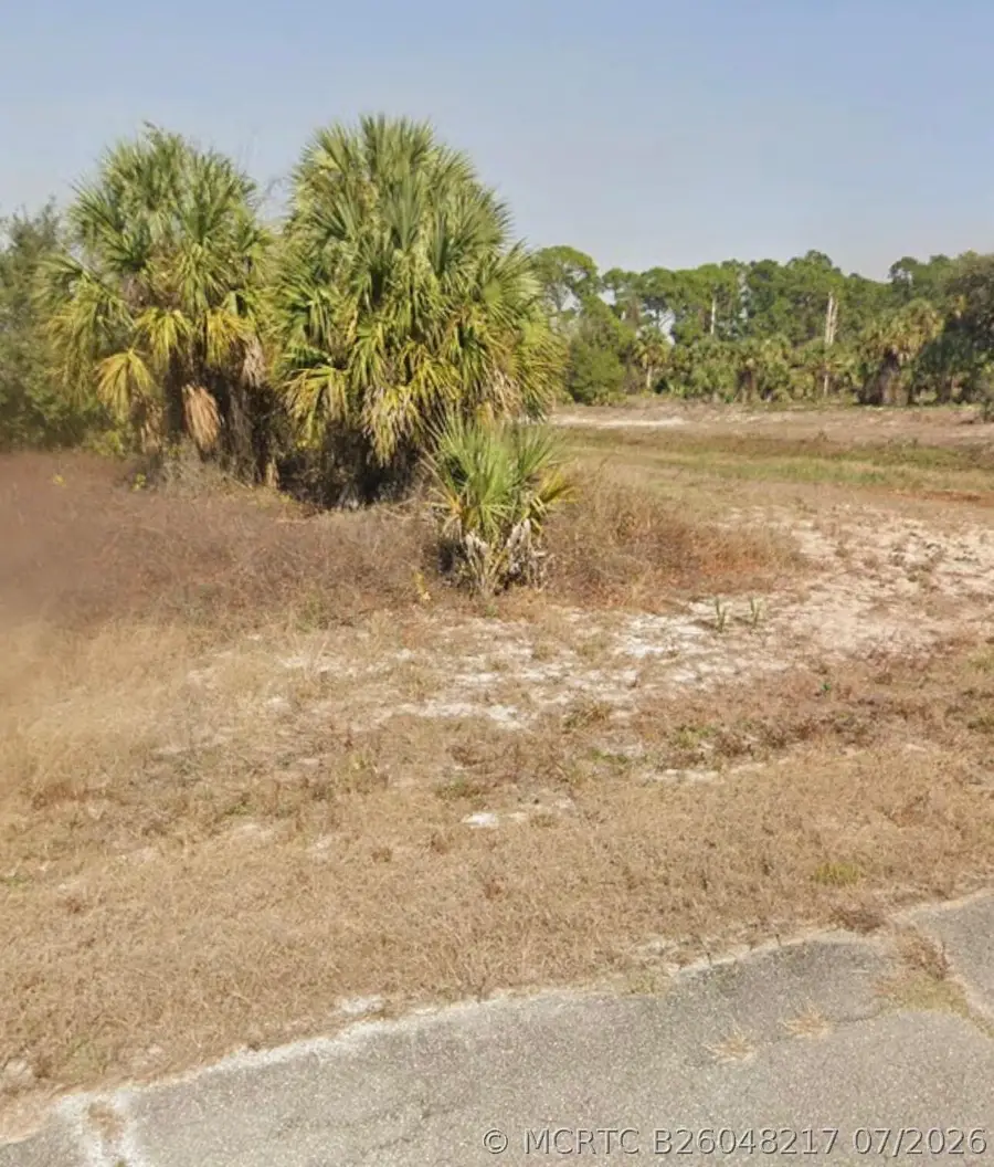 248 Manhattan Avenue, Labelle, FL 33935 - #2