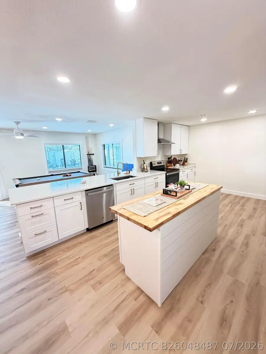 948 Canal Circle, Sebastian, FL 32958 - #2