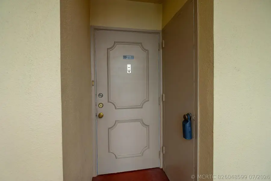 3661 Via Poinciana #211, Lake Worth, FL 33467 - #2