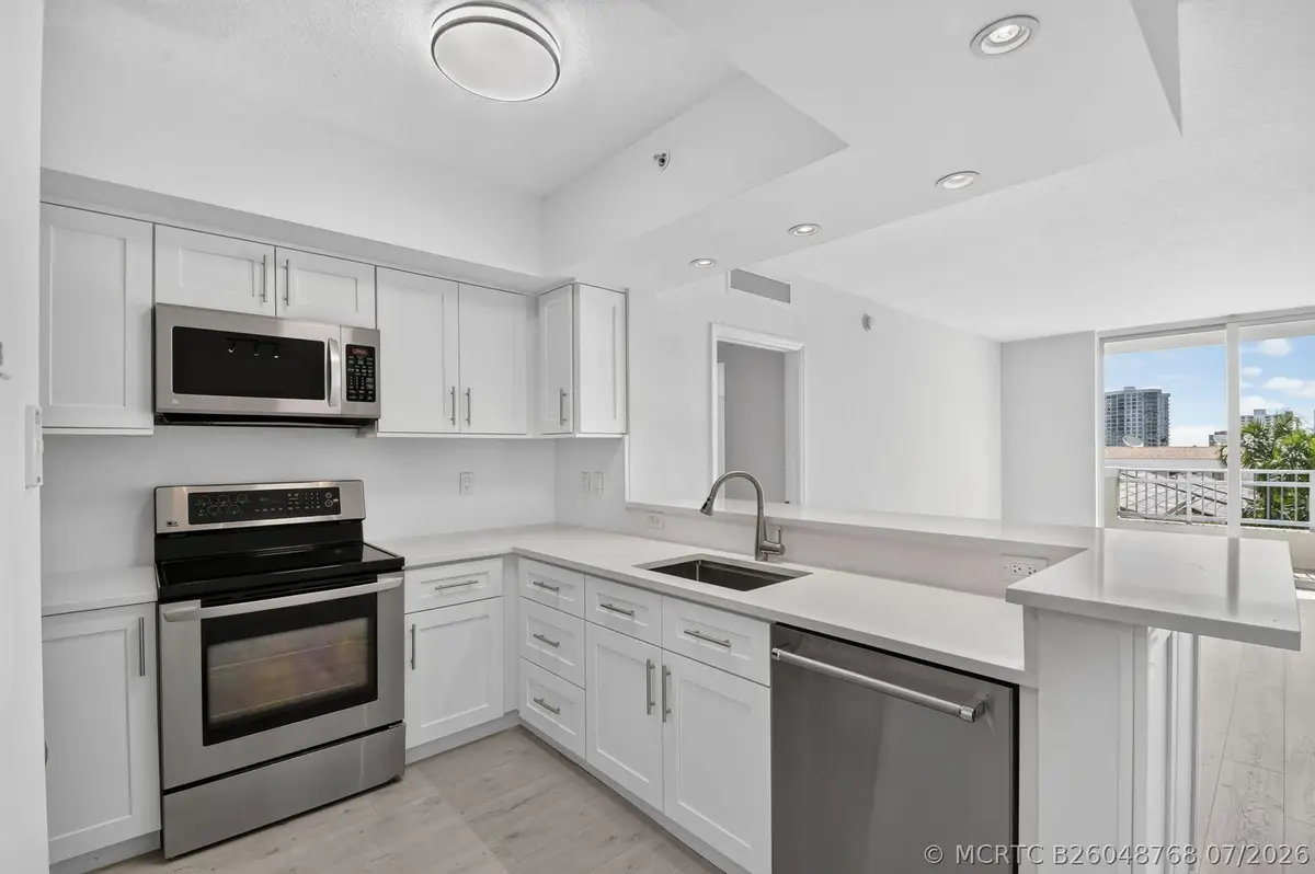403 S Sapodilla Avenue #409, West Palm Beach, FL 33401 - #1
