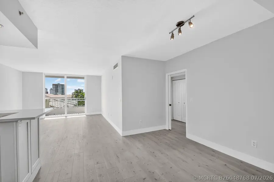 403 S Sapodilla Avenue #409, West Palm Beach, FL 33401 - #3