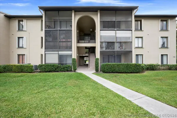708 Sunny Pine Way #B1, Greenacres, FL 33415