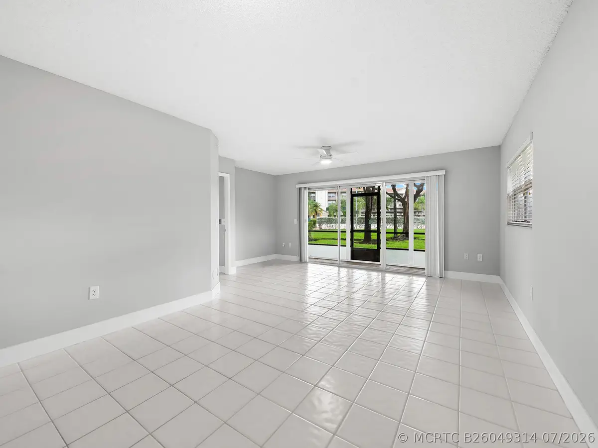 550 SW 137 Avenue #L114, Pembroke Pines, FL 33027 - #1