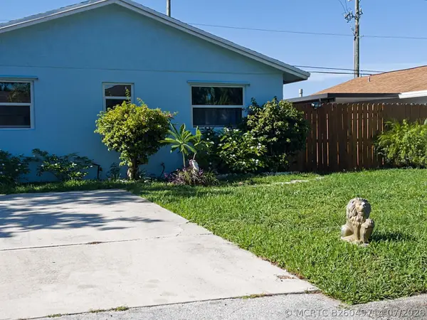 4915 Weymouth Street, Lake Worth, FL 33463