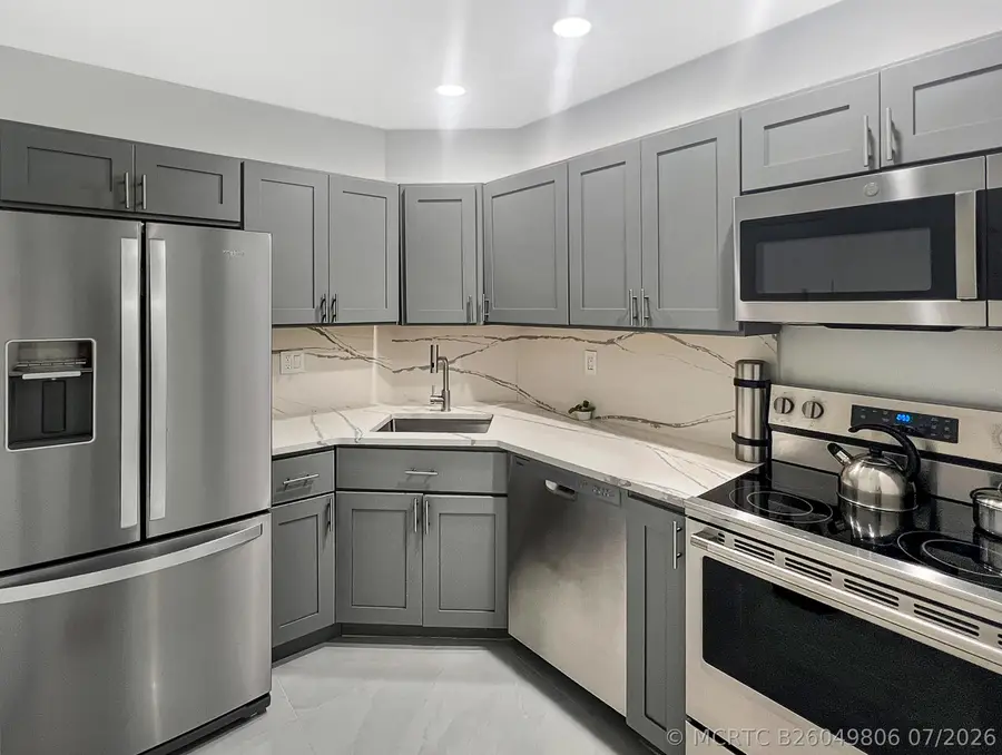 136 NE 19th Court #112f, Wilton Manors, FL 33305 - #3