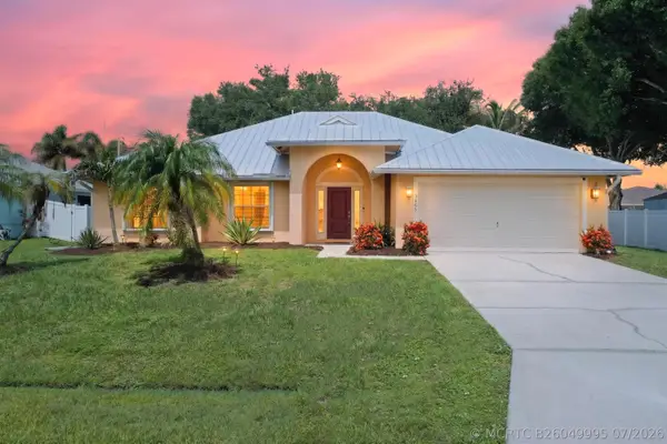 3408 SW Funtuna Street, Port St Lucie, FL 34953