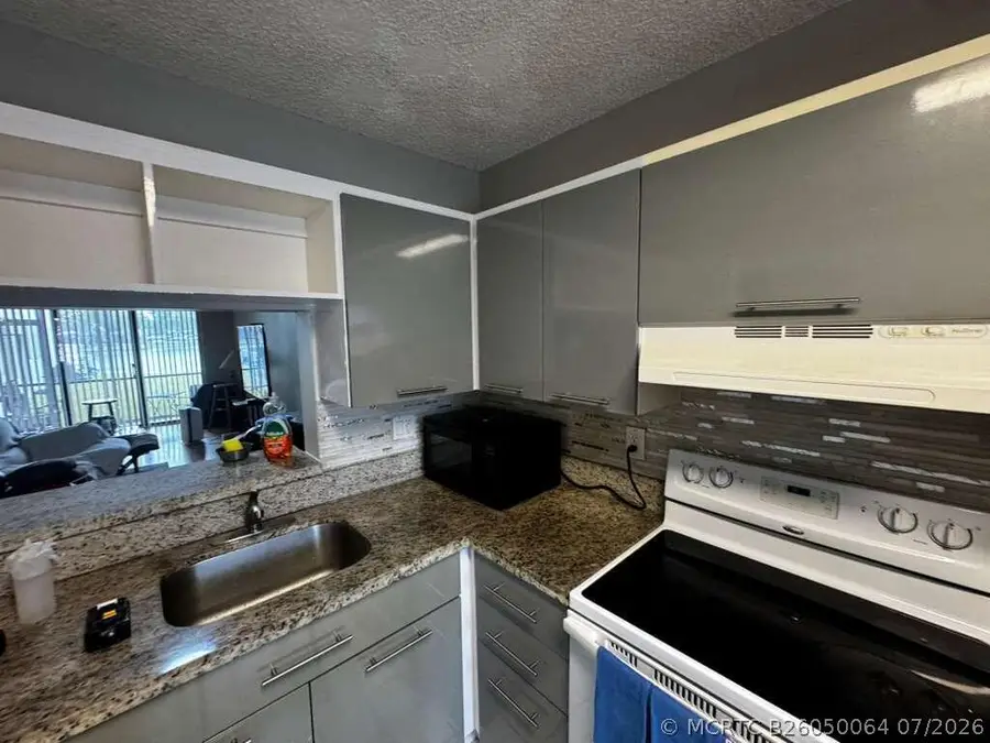 11318 Taft Street, Pembroke Pines, FL 33026 - #2
