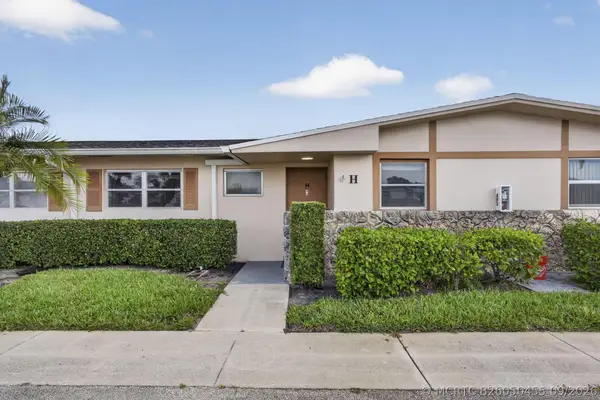2703 Dudley Drive W #H, West Palm Beach, FL 33415
