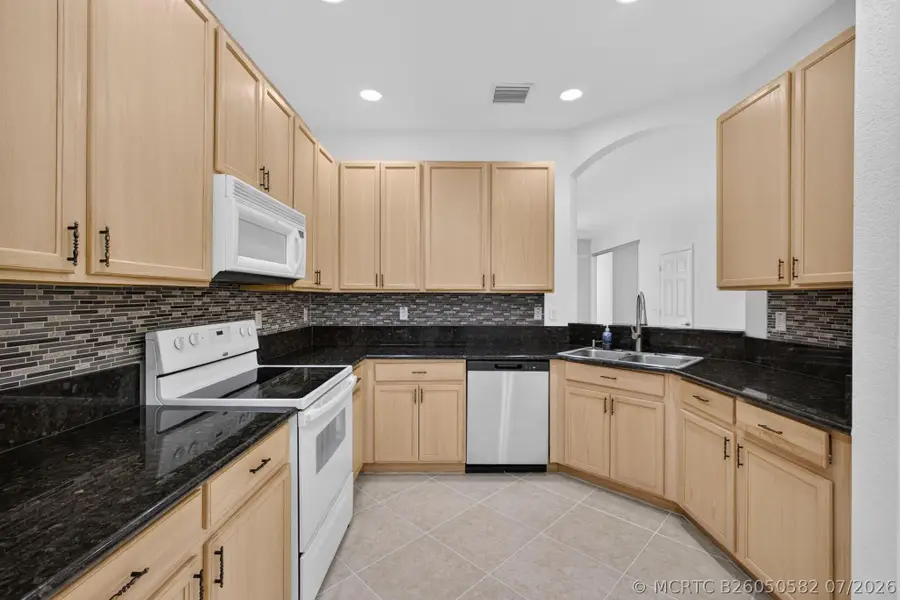 4991 Bonsai Circle #107, Palm Beach Gardens, FL 33418 - #3