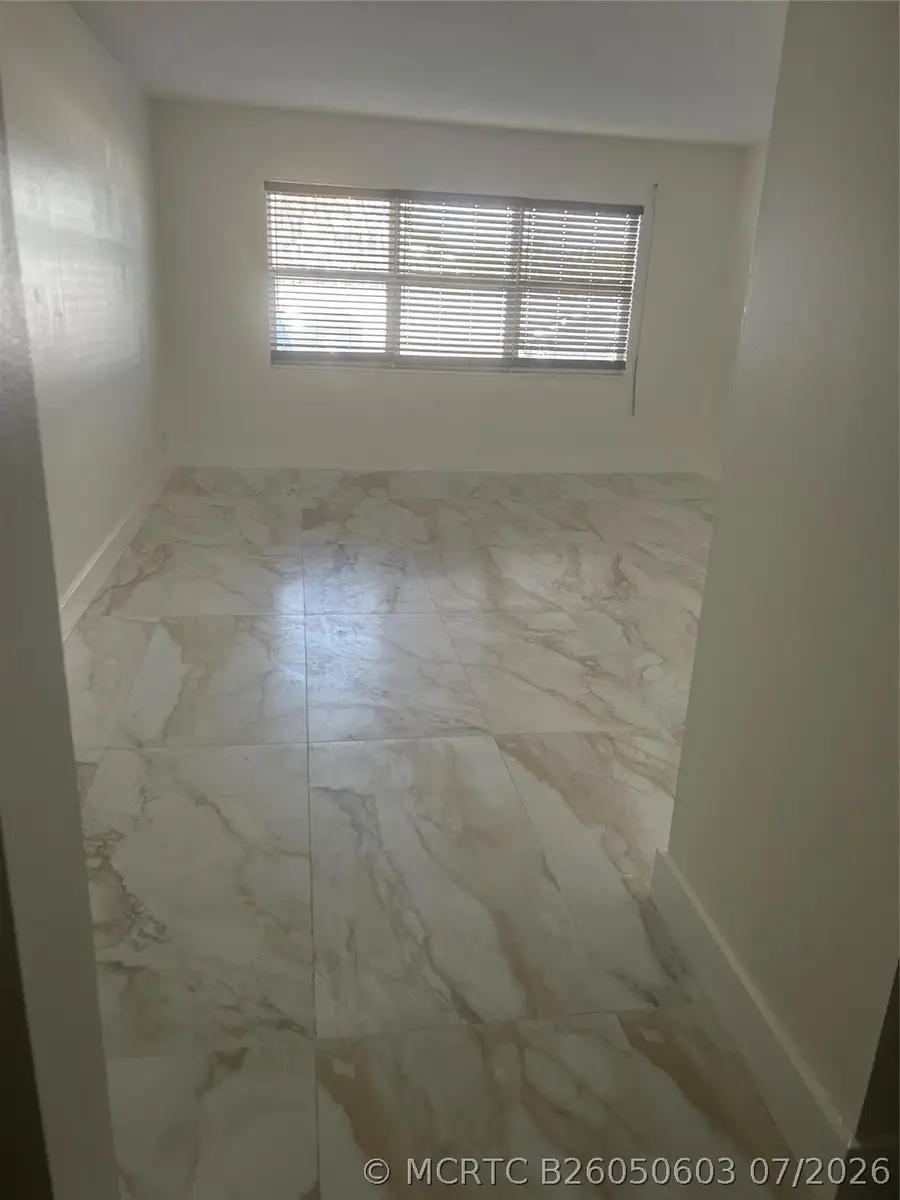 550 Bayshore Drive #102, Fort Lauderdale, FL 33304 - #3