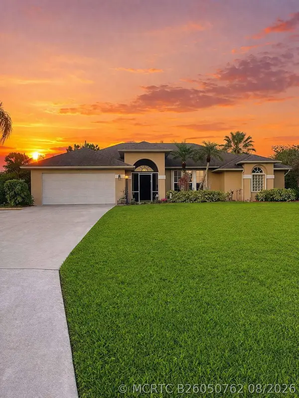 2815 SE Tate Avenue, Port St Lucie, FL 34984