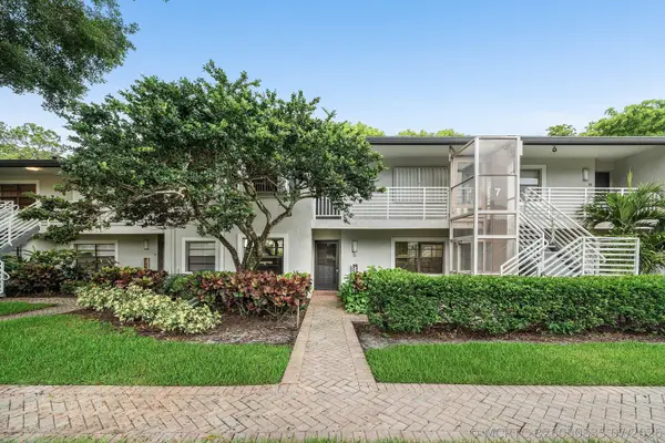 7 Southport Lane #F, Boynton Beach, FL 33436