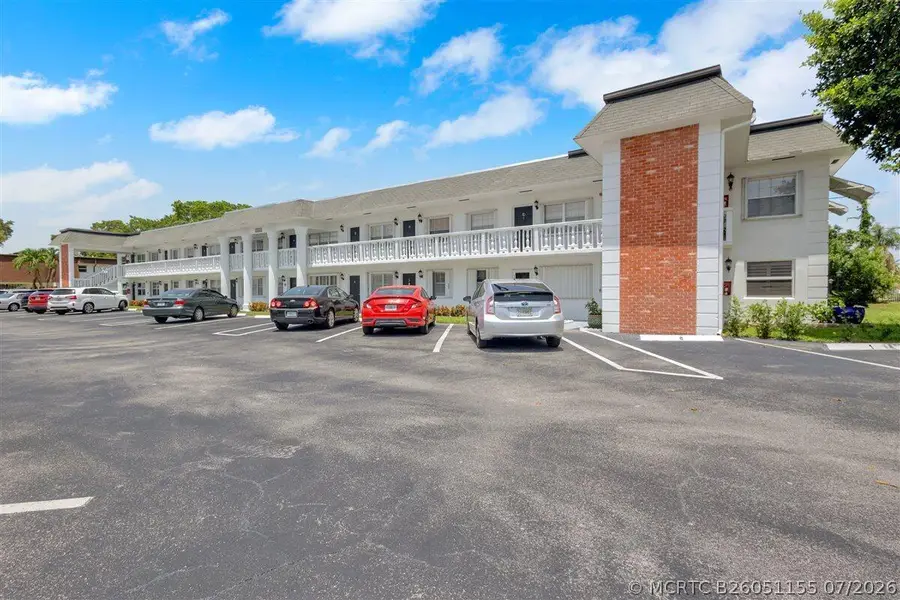 10000 Meridian Way N #15, Palm Beach Gardens, FL 33410 - #2