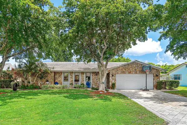 348 Sandpiper Avenue, Royal Palm Beach, FL 33411
