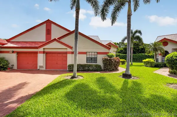 7537 Lexington Club Boulevard #B, Delray Beach, FL 33446