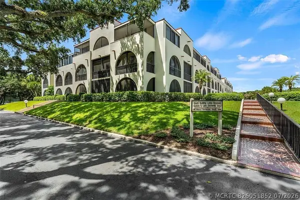 Address Withheld By Seller, Vero Beach, FL 32963
