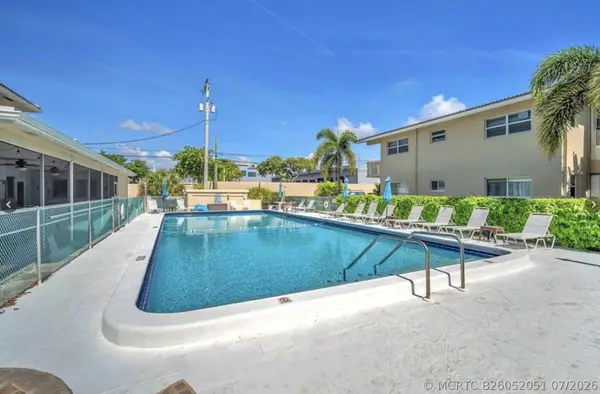 2121 NE 42nd Court #202C, Lighthouse Point, FL 33064