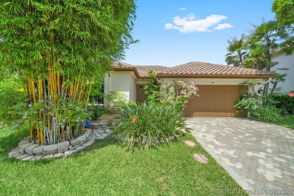 718 NW 177th Avenue, Pembroke Pines, FL 33029