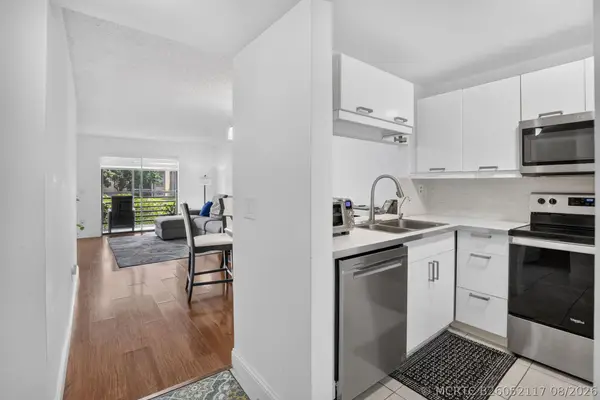 2793 NW 104th Avenue #203, Sunrise, FL 33322