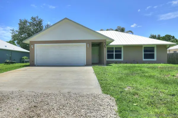 Address Withheld By Seller, Vero Beach, FL 32967