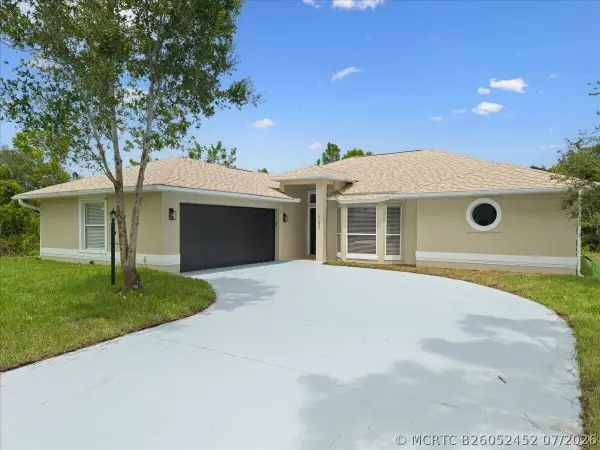 121 Miller Drive, Sebastian, FL 32958