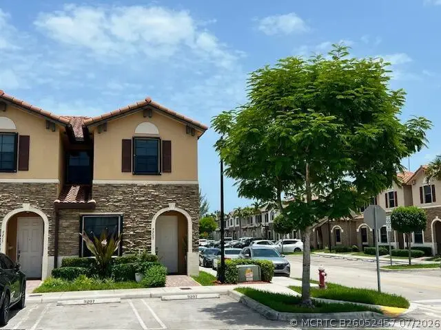 9207 W 33rd Lane, Hialeah, FL 33018 - #2